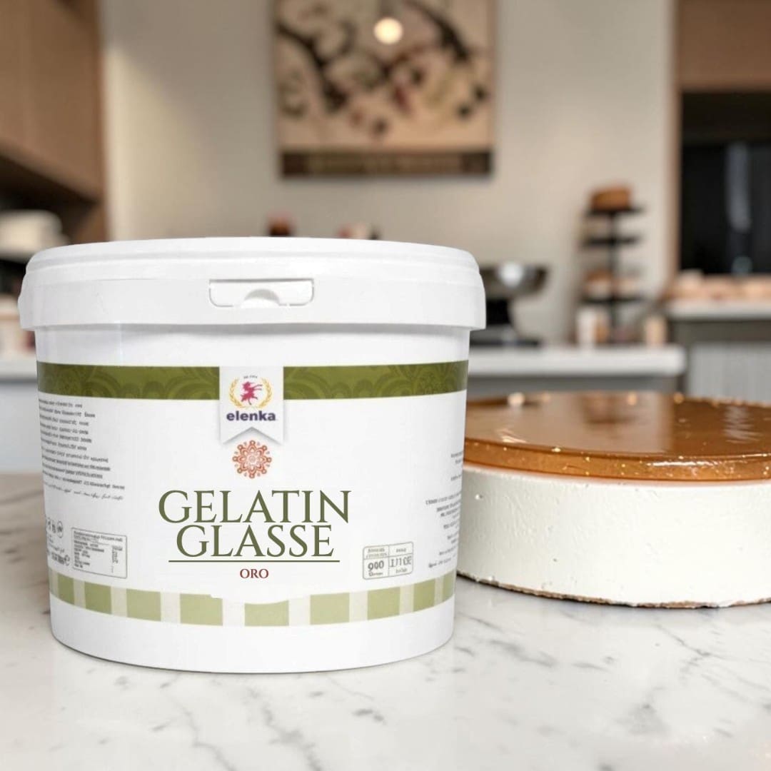 Elenka Gelatin-Glasse Oro pail with a translucent gold glazed mousse cake