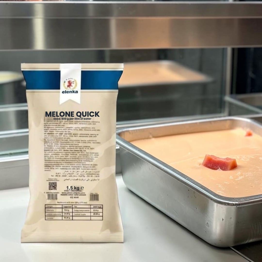 Elenka Melone Quick (090) instant melon gelato bag gelato pans in a gelateria display